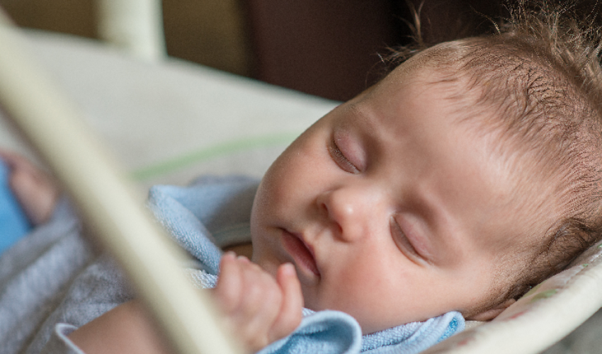 Why baby swing is not good for the baby?