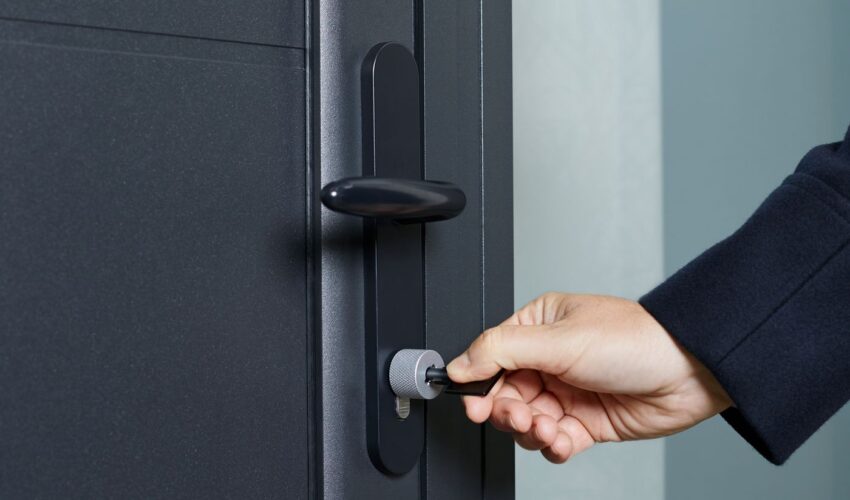 Keyless entry door lock vs traditional lock with key