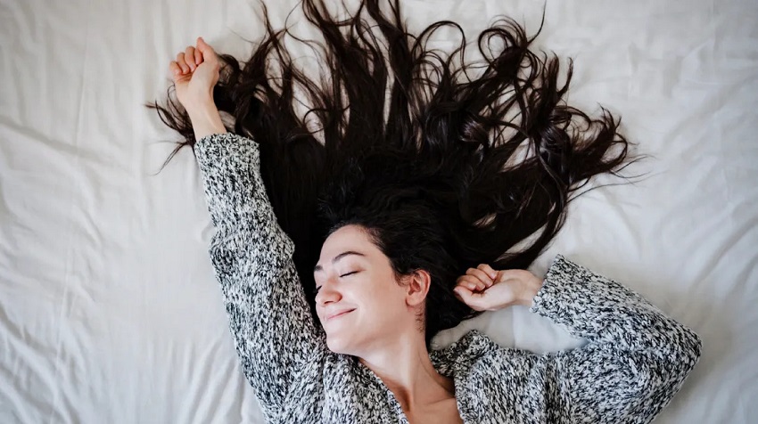 How do you sleep with hair and makeup done: Hair Care While You Sleep