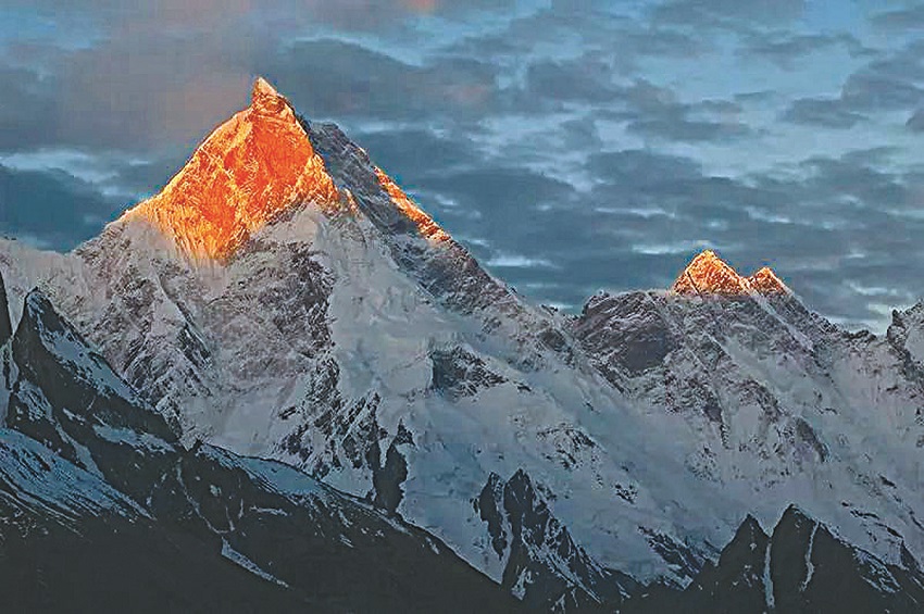 What are the Top 3 Mountains in the World