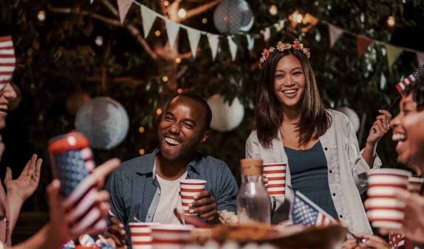 Stars, Stripes, and Style: A Guide to Unforgettable 4th of July Outfits for Women