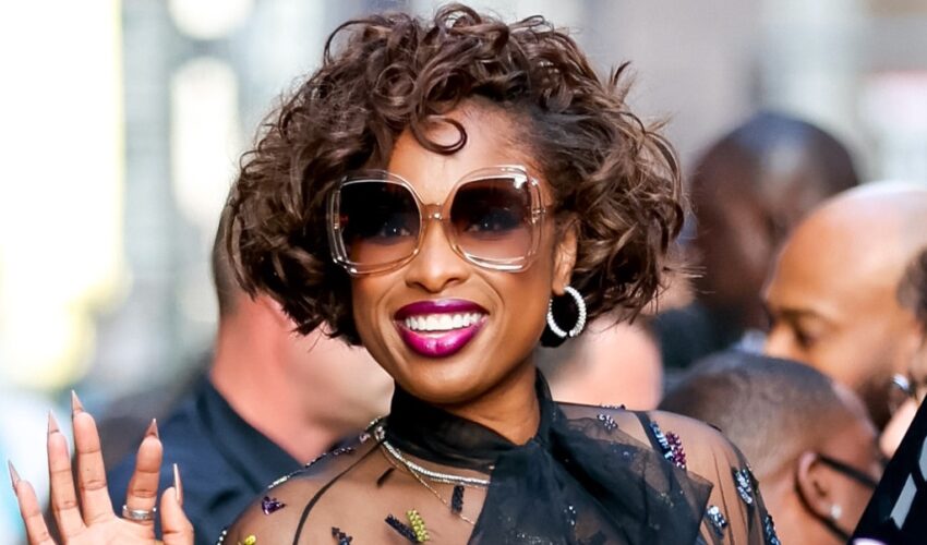 Jennifer Hudson’s Fashion Evolution: A Style Icon in the Making